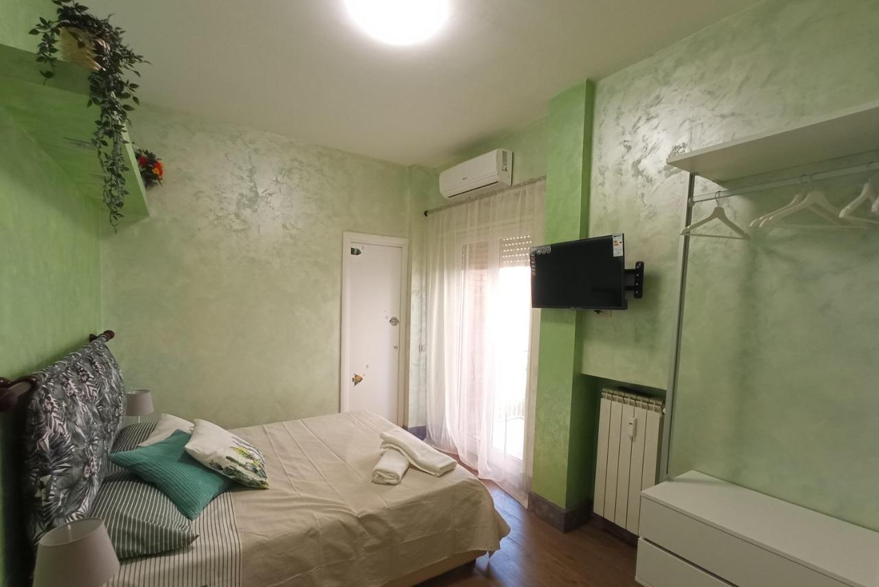 C&E Suites Roma Lido di Ostia Kültér fotó